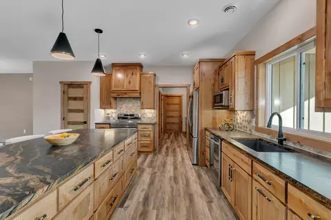 2011 Forest Ct, Saint Cloud, MN 56303 photo 4
