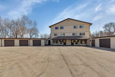 7595 N Shore Dr #204, Spicer, MN 56288