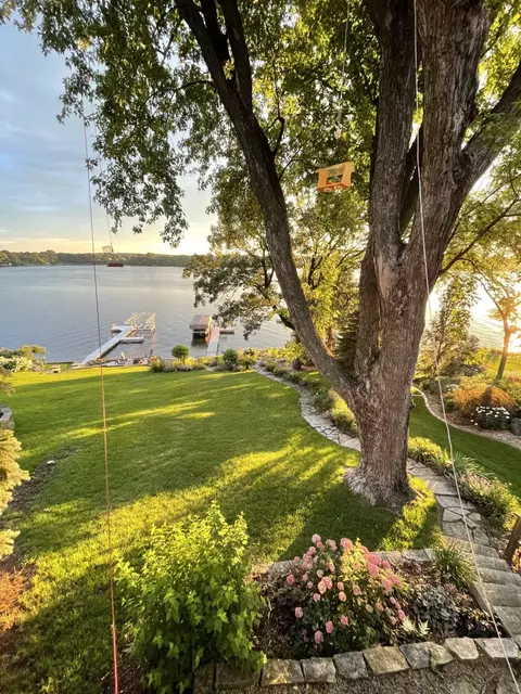 19767 Jersey Ave, Lakeville, MN 55044