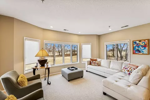3531 Oakton Dr #2001, Minnetonka, MN 55305