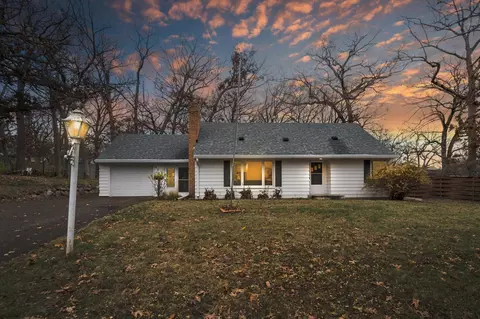 4709 Twin Haven Rd, Minnetonka, MN 55343