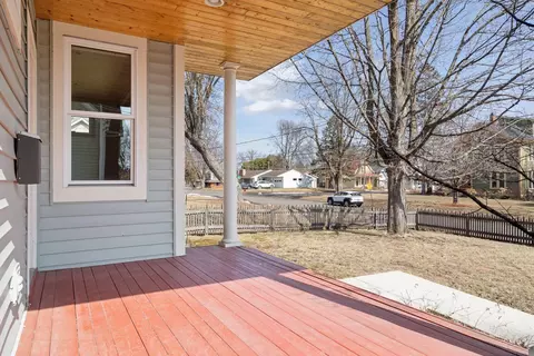 1210 William St N, Stillwater, MN 55082