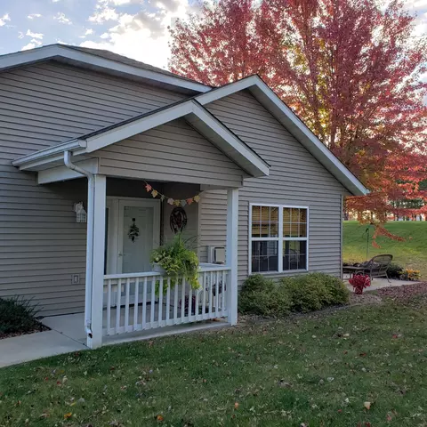 1505 Highview Trl, Albert Lea, MN 56007