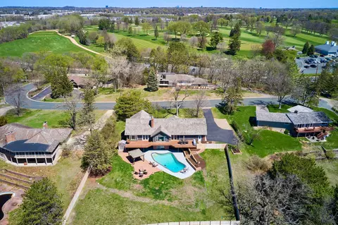 View/Area - 6321 Bluff Dr, Bloomington, MN 55438 photo 5 of 10