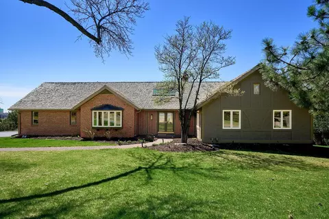 Exterior - 6321 Bluff Dr, Bloomington, MN 55438 photo 1 of 10