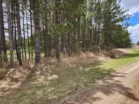 Nnn Goldfinch Circle Ne, Miltona, MN 56354