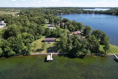 616 E Lake Cowdry Rd NW, Alexandria, MN 56308