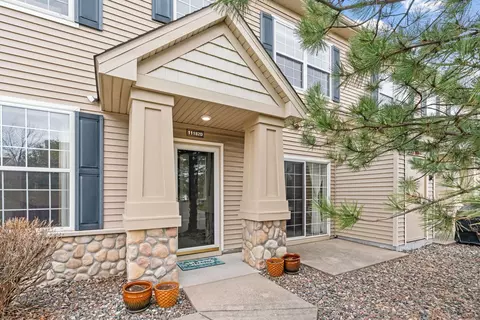 11182 Aberdeen St NE #D, Blaine, MN 55449