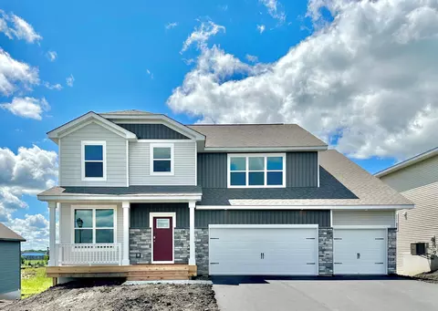 719 Winterberry Ln, Waconia, MN 55387