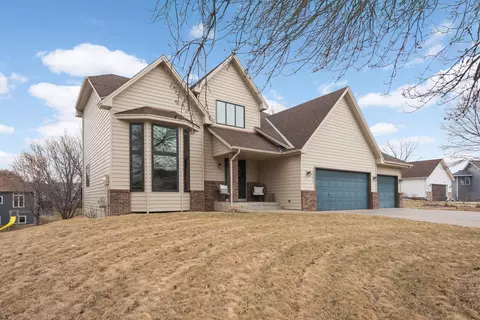 14820 38th Pl N, Plymouth, MN 55446