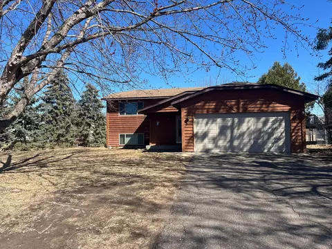 3250 Moray Ave, Vadnais Heights, MN 55127