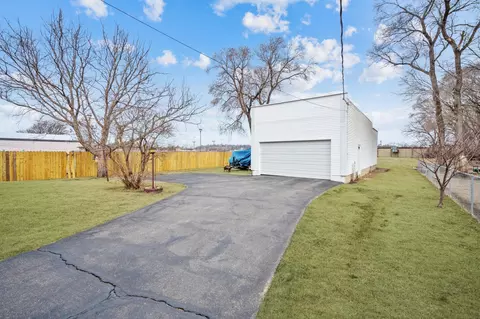 1732 4th St NW, Faribault, MN 55021 photo 3