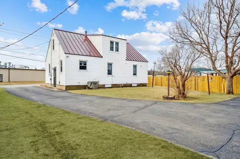 1732 4th St NW, Faribault, MN 55021 photo 5