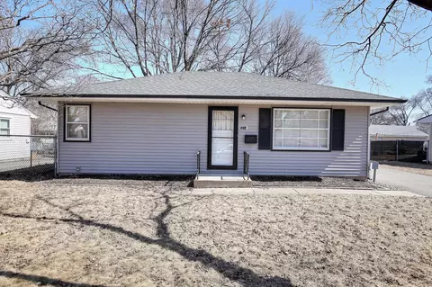5214 Hampshire Ave N, Crystal, MN 55428