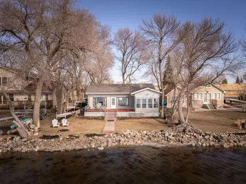 25477 Silver Beach Rd, Glenwood, MN 56334