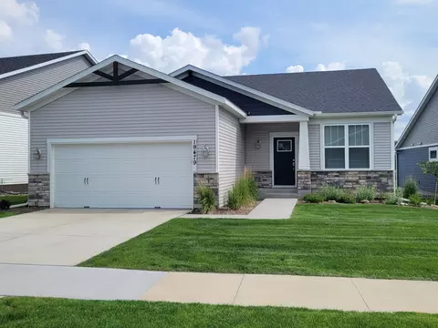 19479 102nd Pl, Rogers, MN 55374