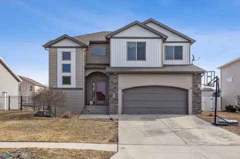 3127 5th St E, West Fargo, ND 58078
