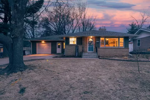 3513 Welcome Ave N, Crystal, MN 55422