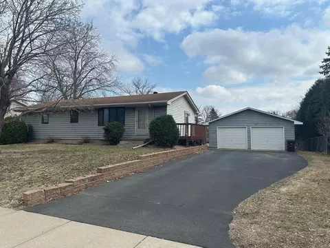 312 1st St, Delano, MN 55328