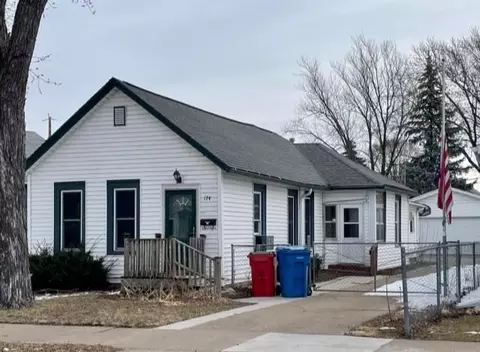 174 N Baker St, Winona, MN 55987