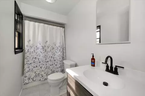 Bath - 1430 97th Ave W, Duluth, MN 55808 photo 1 of 1