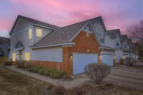 15711 France Way #1211, Apple Valley, MN 55124