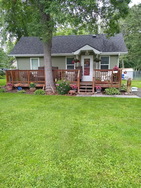 1140 Linden Ln, Detroit Lakes, MN 56501