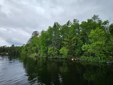 Nnn Hinsdale Island, Cook, MN 55723