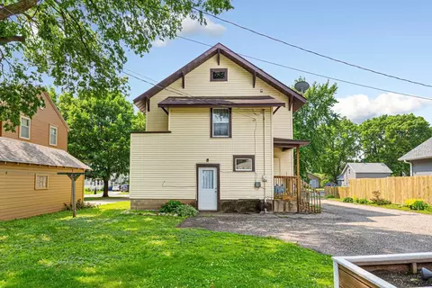 Exterior - 18 8th St NW, Faribault, MN 55021 photo 5 of 10