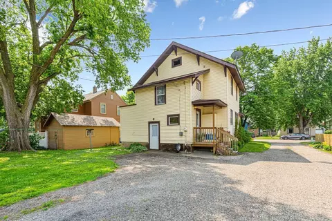 Exterior - 18 8th St NW, Faribault, MN 55021 photo 7 of 10