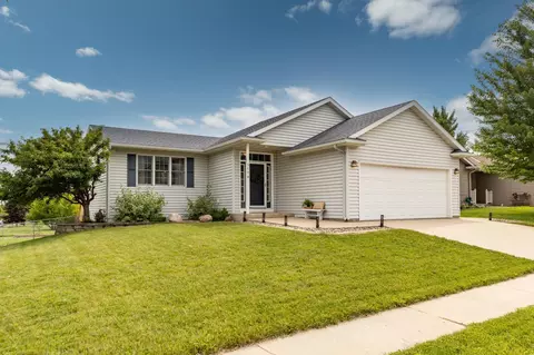 5094 Cannon Ln NW, Rochester, MN 55901