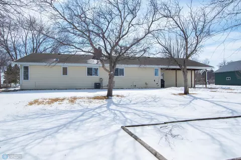 Exterior - 450 4th Ave, Arthur, ND 58006 photo 6 of 13