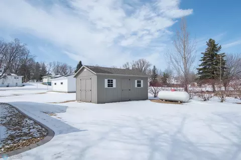 Exterior - 450 4th Ave, Arthur, ND 58006 photo 10 of 13