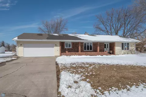 450 4th Ave, Arthur, ND 58006