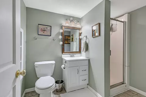 Bath - 1217 9th Ave N, Saint Cloud, MN 56303 photo 2 of 2