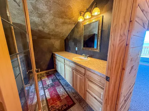 Bath - 5862 Halls Dr, Beardsley, MN 56211 photo 4 of 5