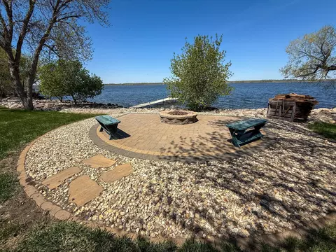 Exterior - 5862 Halls Dr, Beardsley, MN 56211 photo 6 of 17
