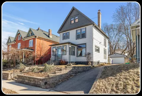 188 Winifred St W, Saint Paul, MN 55107