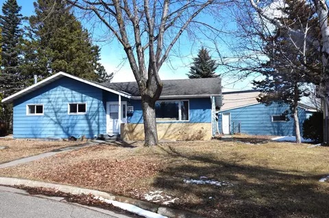 1814 Beltrami Ct NW, Bemidji, MN 56601