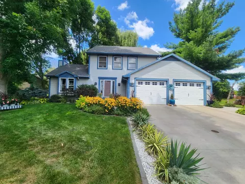 4541 Arbor Dr NW, Rochester, MN 55901
