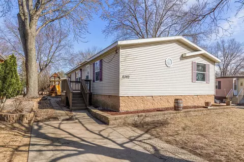 8380 W Atlas W, Inver Grove Heights, MN 55077