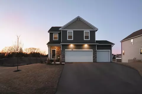 1068 Shoreview Dr, Jordan, MN 55352