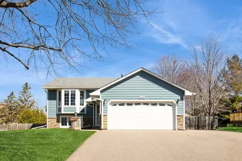 3853 155th St W, Rosemount, MN 55068