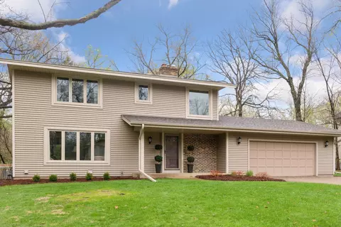15200 Crown Dr, Minnetonka, MN 55345