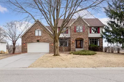 5980 Scenic Pl, Shoreview, MN 55126