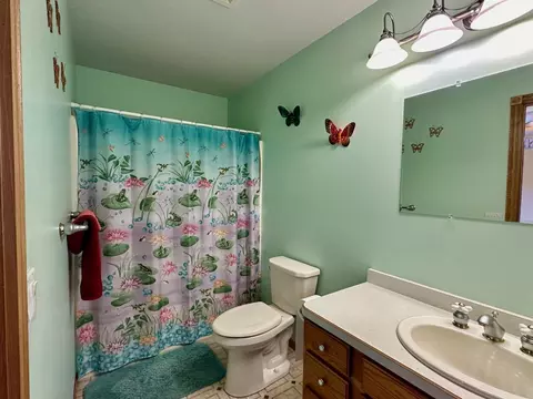 Bath - 16335 County Road 2, Brainerd, MN 56401 photo 2 of 2