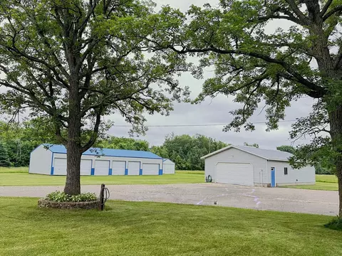 Exterior - 16335 County Road 2, Brainerd, MN 56401 photo 3 of 12