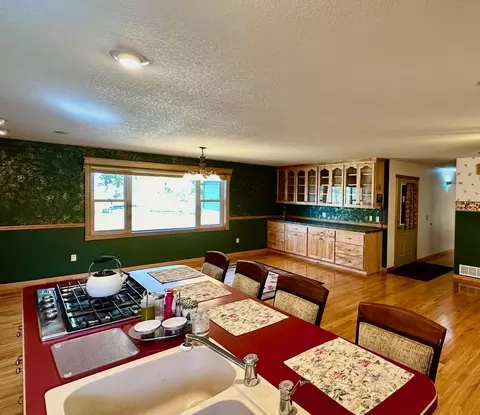Kitchen - 16335 County Road 2, Brainerd, MN 56401 photo 4 of 4
