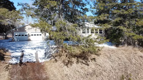 5796 County 65 NE, Remer, MN 56672