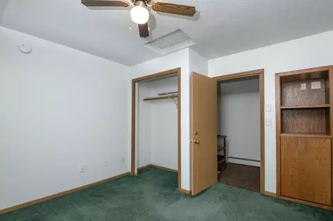 Bedroom - 727 6th Ave S, Saint Cloud, MN 56301 photo 5 of 6